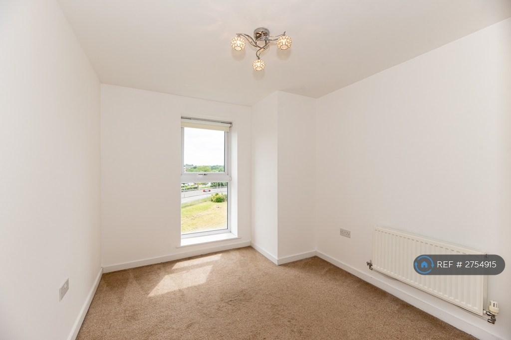 2nd Bedroom