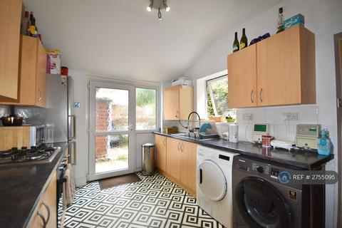 undefined, Stamshaw Road, Portsmouth, PO2