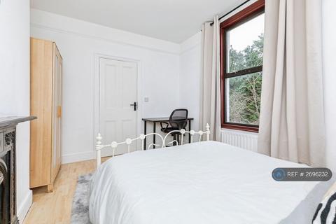 1 bedroom in a house share to rent, Nelson Road, Gillingham, ME7