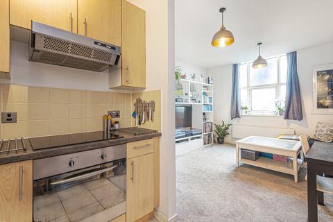 1 bedroom flat for sale, Bromyard Avenue, Acton, London, W3