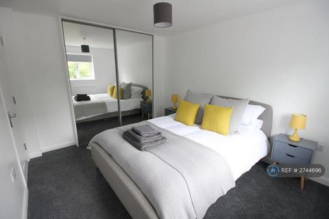 1 bedroom flat to rent, Ware Road, Hoddesdon, EN11