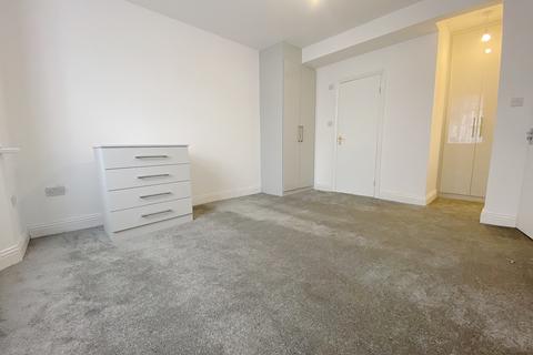 undefined, Orchard Avenue, Hounslow, TW5