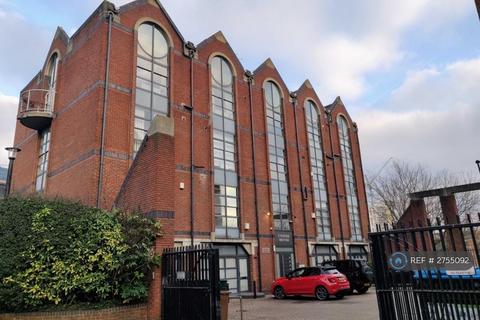 2 bedroom flat to rent, United House, London, SE16