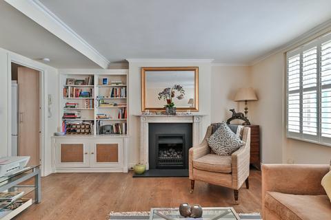 3 bedroom terraced house for sale, Atherstone Mews, London