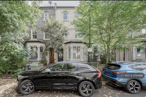 2 bedroom flat to rent, Vauxhall Grove, London, SW8