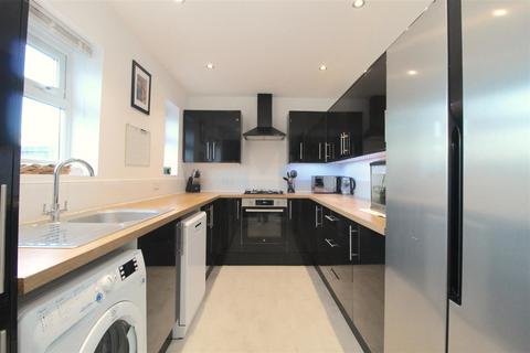 3 bedroom terraced house for sale, Norman Road, Broadstairs