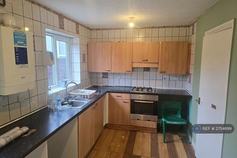 undefined, Surrey Drive, Fazeley, B78