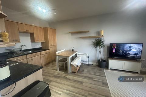 2 bedroom flat to rent, Beech House, Manchester, M22
