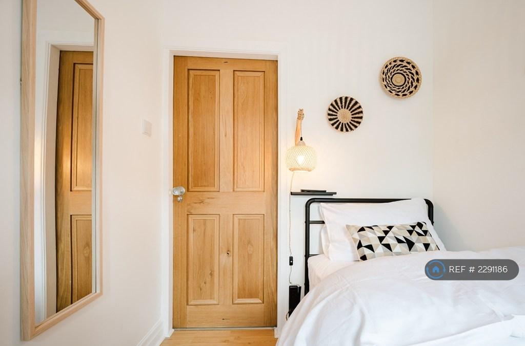Single Bed