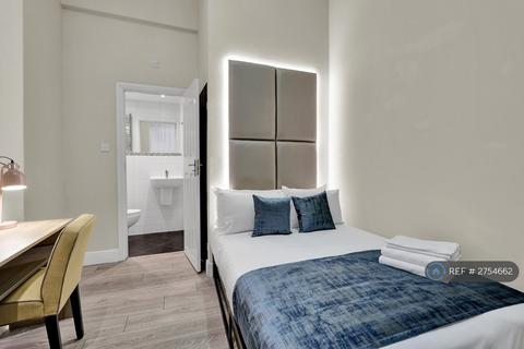 Studio to rent, Finchley Road, London, NW3