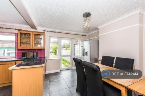 undefined, Worplesdon Road, Guildford, GU2