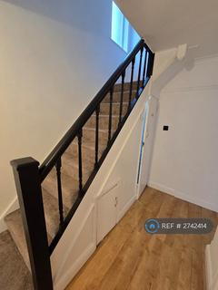 undefined, Worplesdon Road, Guildford, GU2