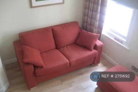 1 bedroom maisonette to rent, The Old High Street, Folkestone, CT20