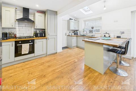 3 bedroom detached house for sale, Horton View, Kirk Sandall