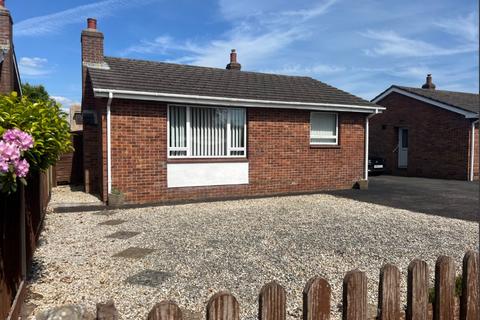 2 bedroom detached bungalow to rent, Hobson Way, Holbury, Southampton, Hampshire, SO45 2GE