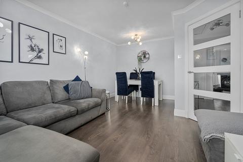 undefined, Laurel Grove, Bonnybridge, FK4