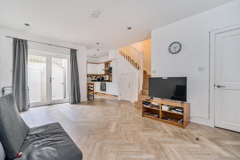 2 bedroom terraced house for sale, Medina Place, Hove, East Sussex