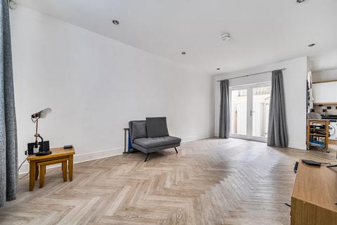 2 bedroom terraced house for sale, Medina Place, Hove, East Sussex