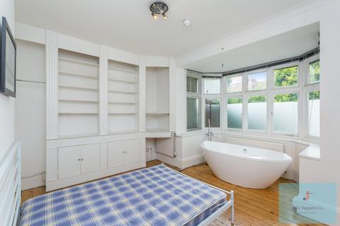 undefined, Carden Avenue, Brighton, BN1