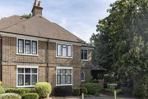 2 bedroom maisonette for sale, Southend Road, Beckenham, BR3