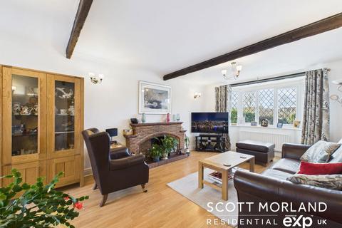 5 bedroom detached house for sale, Old Kempshott Lane, Basingstoke RG22