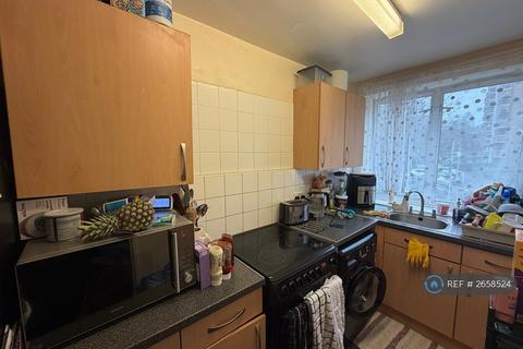 1 bedroom flat to rent, O'leary Square, London, E1