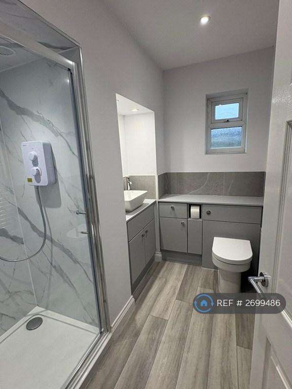 Bathroom 2