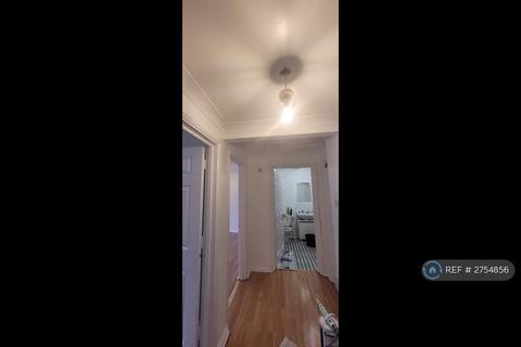 2 bedroom flat to rent, Greengate Street, London, E13