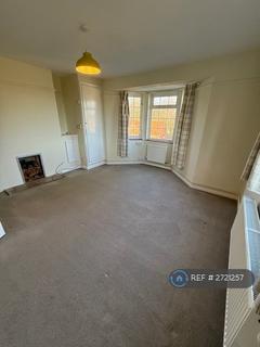 2 bedroom flat to rent, Thame Road, Chilton, Aylesbury, HP18