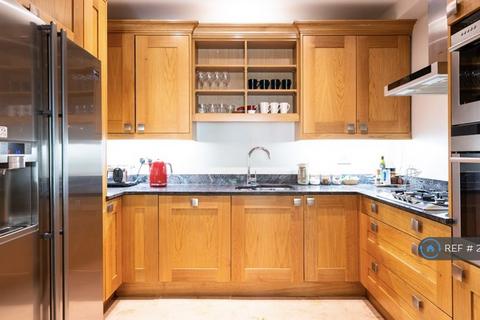 3 bedroom flat to rent, Northwick Terrace, London, NW8