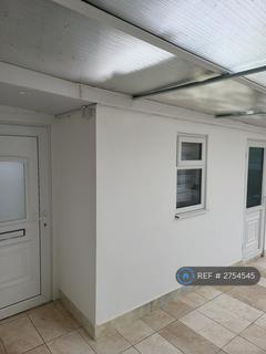 1 bedroom semi-detached house to rent, Stafford Road, Wallington, SM6