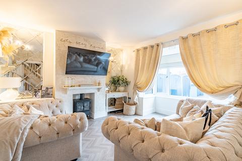 3 bedroom semi-detached house for sale, Leeds LS9