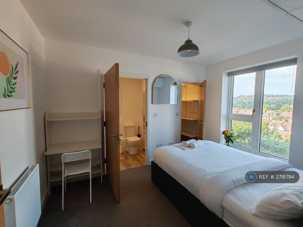 Room1