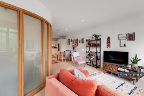 1 bedroom flat to rent, Chevron Apartments, London, SE1