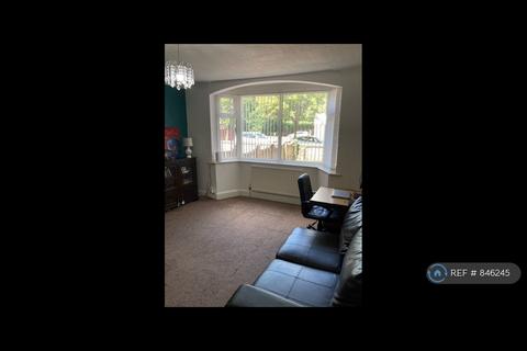 2 bedroom flat to rent, Blenheim Road, Wakefield, WF1