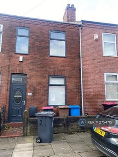 3 bedroom terraced house to rent, Higher Croft, Eccles, Manchester, M30