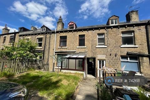 2 bedroom terraced house to rent, Manchester Road, Huddersfield, HD4