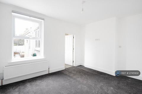 4 bedroom terraced house to rent, Dunkirk Road, Bristol, BS16