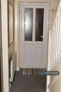 2 bedroom terraced house to rent, Ormonds Close, Bradley Stoke, Bristol, BS32
