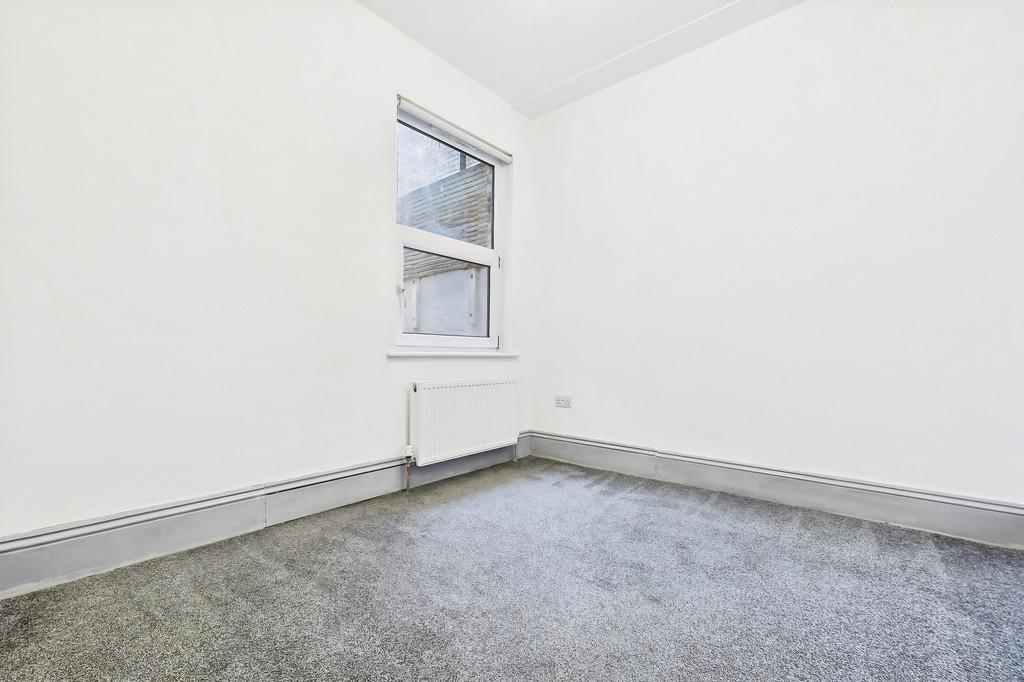 41569ec1-CAM01085 G0-PR0680-STILL005