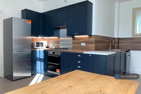 2 bedroom flat to rent, Hart Street, Edinburgh, EH1