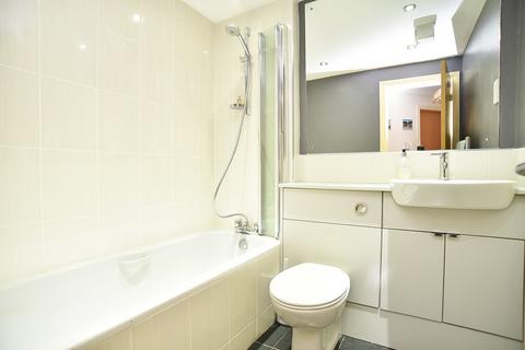 3 bedroom ground floor flat for sale, Brunswick House, Mansfield Court, Harrogate