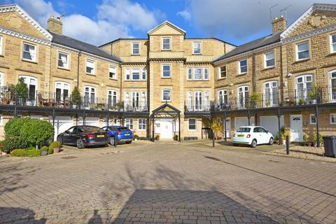 undefined, Queens Gate, Harrogate, HG1