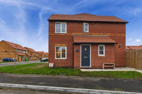 2 bedroom semi-detached house to rent, Wagtail Drive, Poolsbrook