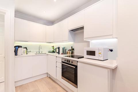 Studio to rent, Wardour Street, London, W1D