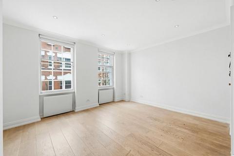 Studio to rent, Wardour Street, London, W1D