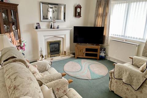2 bedroom detached bungalow for sale, Underwood Close, Poole