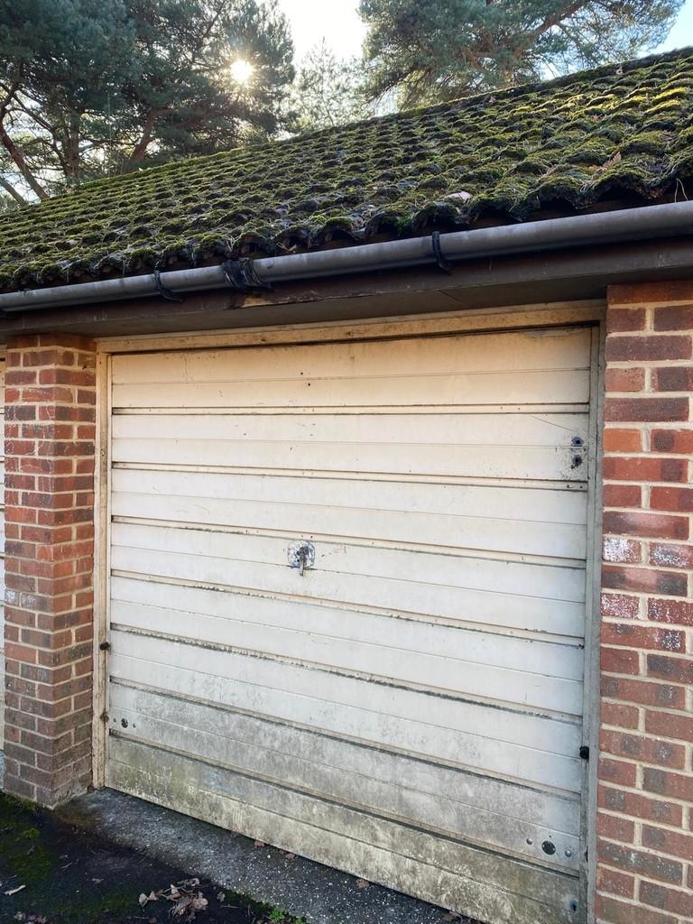 Garage 1