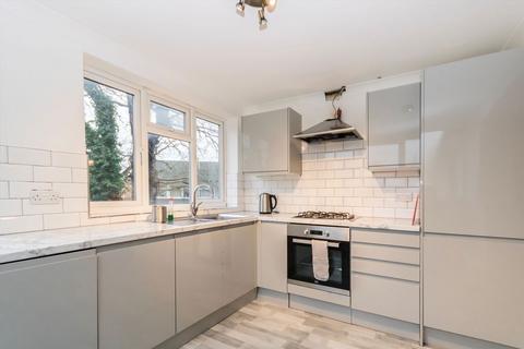 undefined, Holroyd Road, Esher KT10