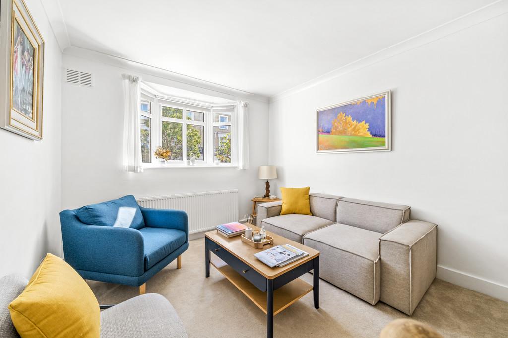18 E Gunter Grove, SW10, Martin &amp; Co, WEB (10)